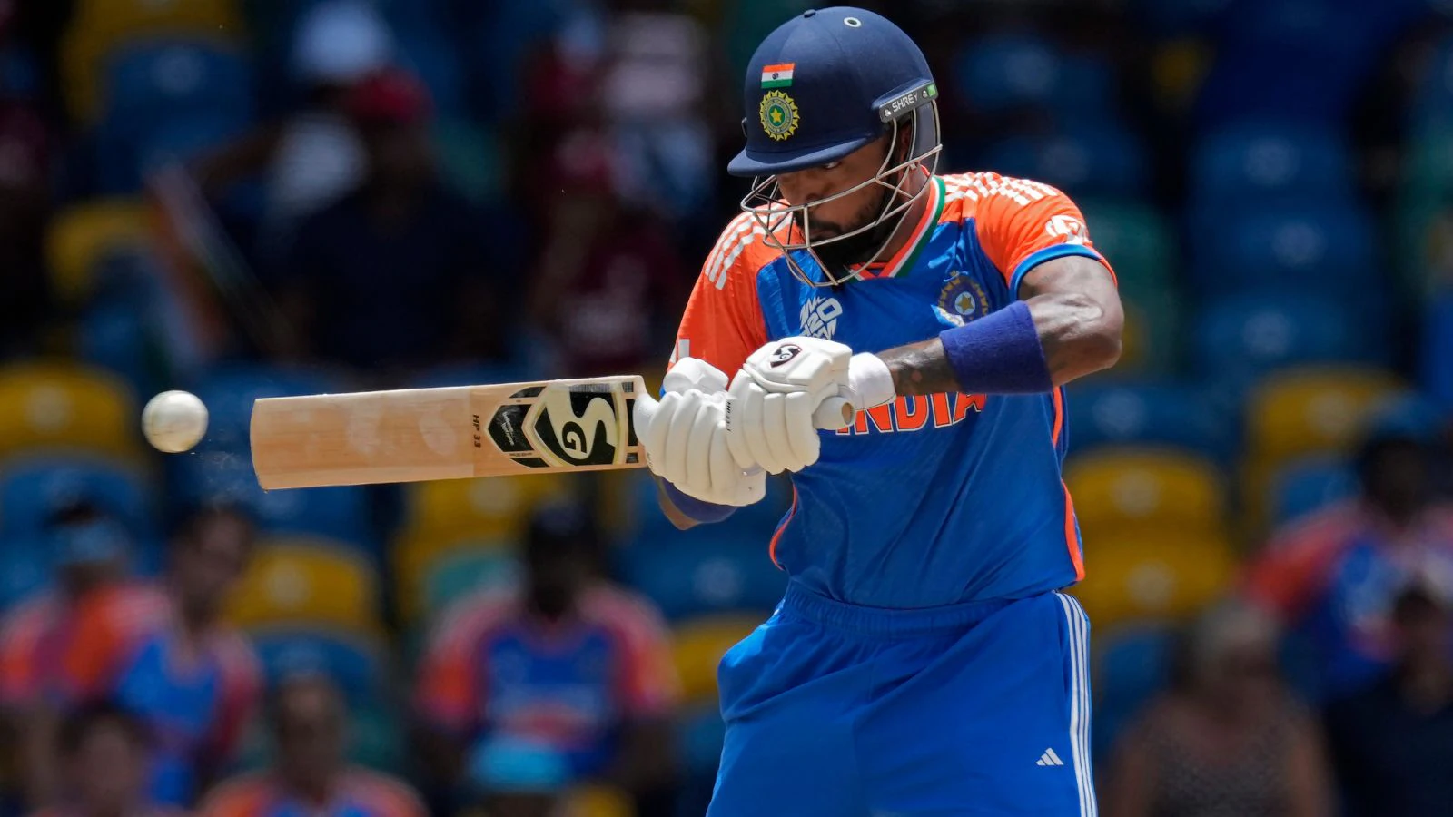 Hardik Pandya Biography